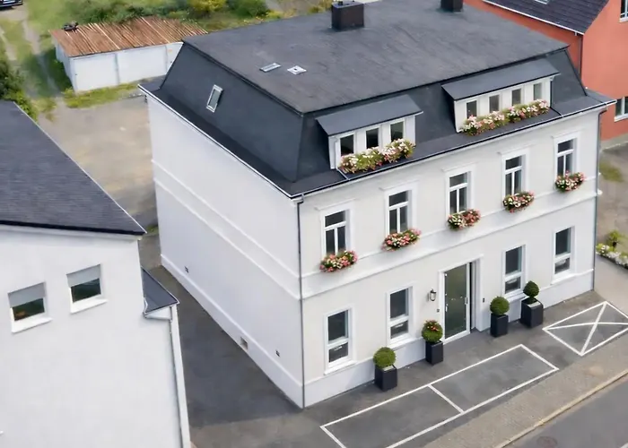 Neu Im Zentrum Modernes Mit Parkplatz Appartement